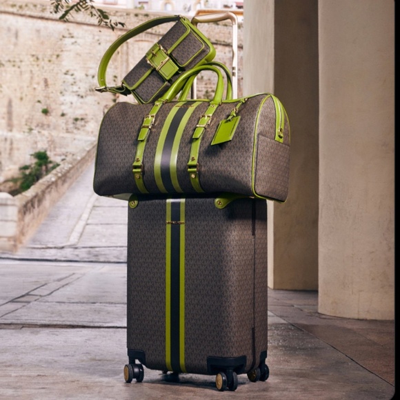 MICHAEL KORS TRAVEL SET Stripe Signature Logo Suitcase and Weekender - Picture 12 of 16